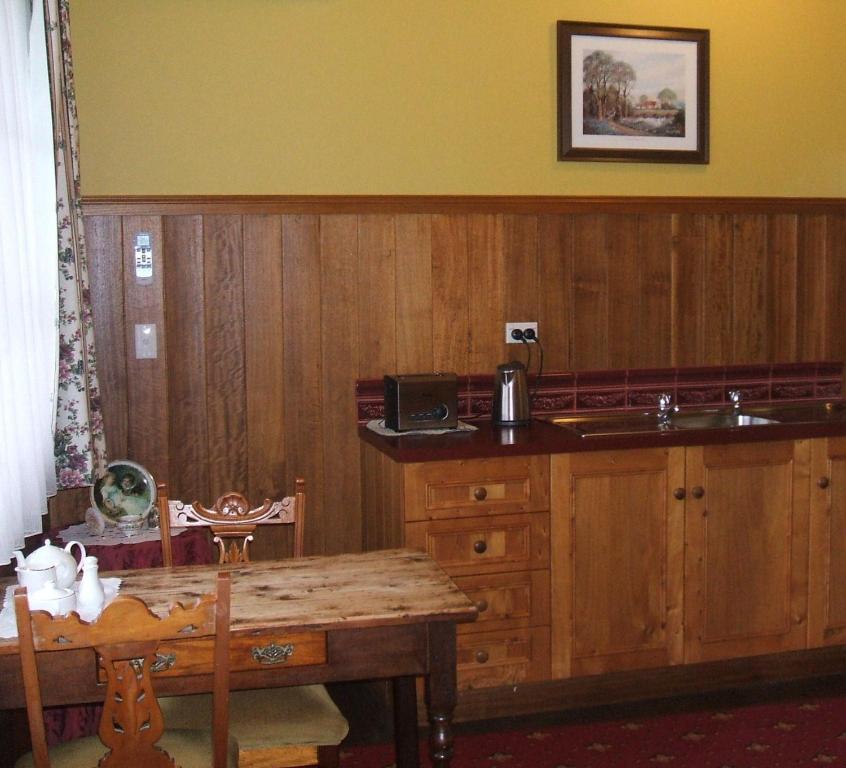 Touchwood Guest house 3*