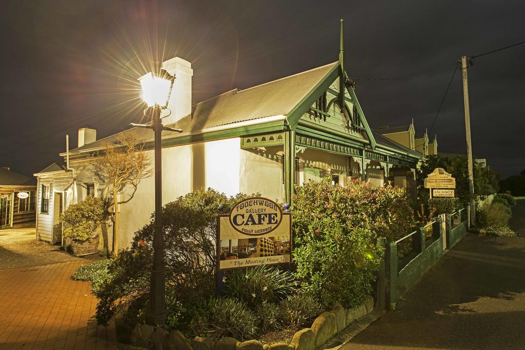 Guest house Touchwood 3*